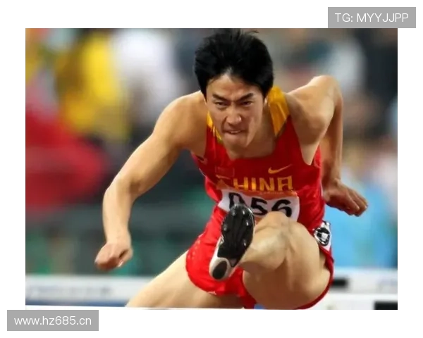 刘翔巅峰期的生活照曝光，这瑟瑟秋风里他居然穿得跟明星夜店一样豪气厉害！